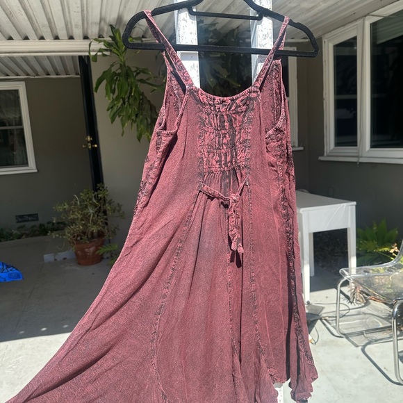 Bohemian Maroon Dress - Picture 2 of 3
